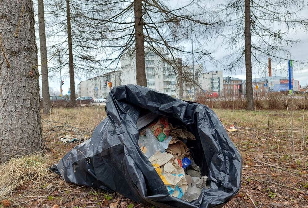 Koulujen siivoustalkoot yhteistyössä Jyväskylän kaupungin kanssa